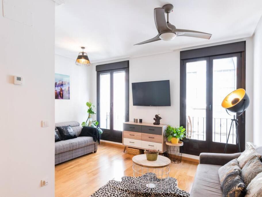 Duplex Cueva De Lobos By Clabao Appartement Logroño Buitenkant foto