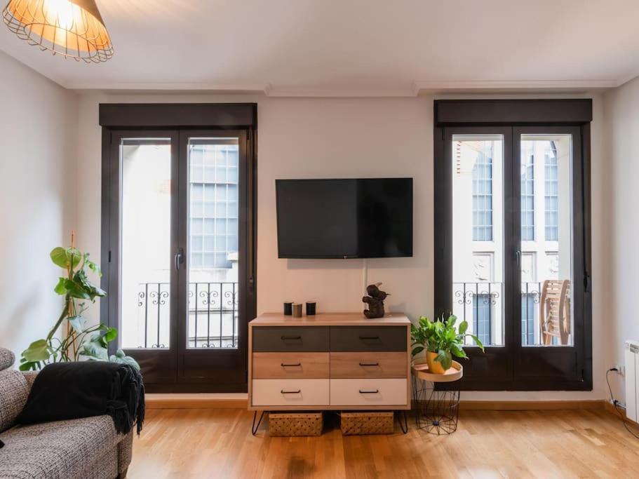 Duplex Cueva De Lobos By Clabao Appartement Logroño Buitenkant foto