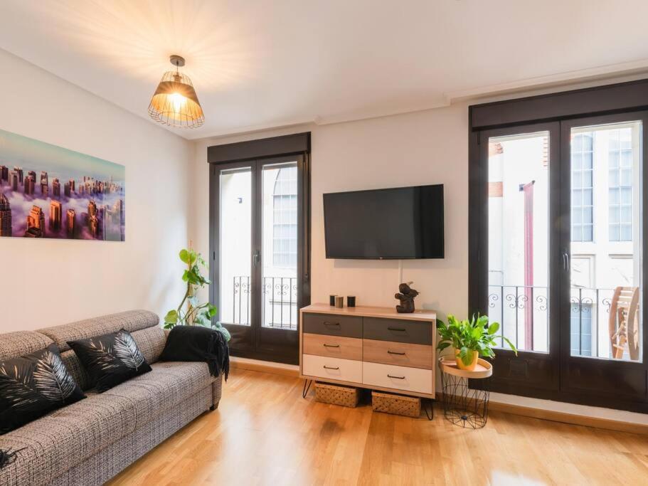 Duplex Cueva De Lobos By Clabao Appartement Logroño Buitenkant foto
